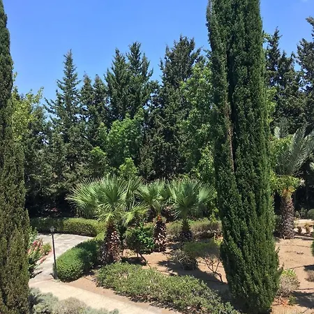 Дом отдыха Limnaria Kato - Wonderful Near The And Facilities Пафос