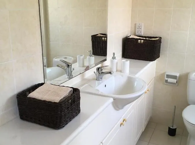 Limnaria Kato - Wonderful Near The And Facilities Feriehus