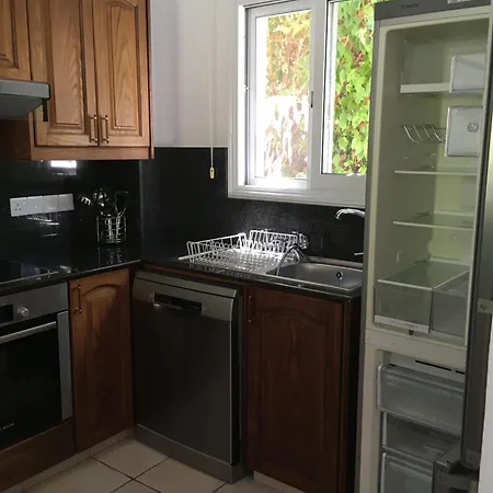 Limnaria Kato - Wonderful Near The And Facilities *